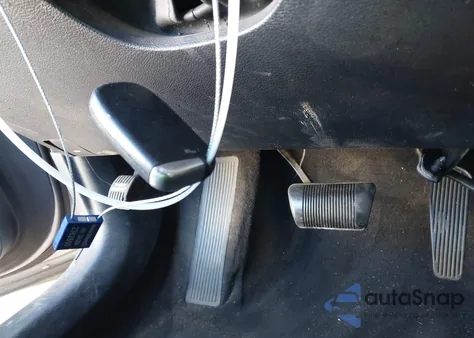 2011 Chrysler 300 Limited z USA, uszkodzony, nr VIN 2C3CA5CG6BH547065